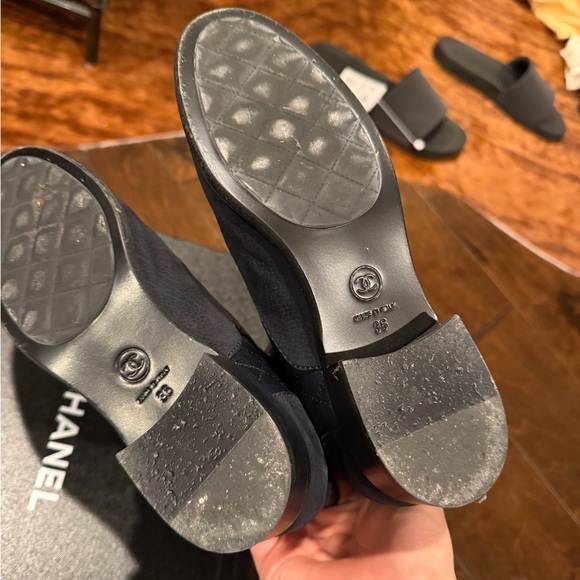 CHANEL Quilted Leather Boots - Picture 10 of 11